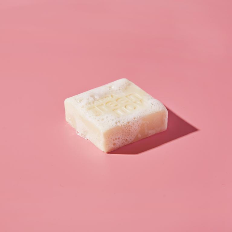 Le Nettoyant Visage Solide Peaux Délicates Abricot & Argile Blanche