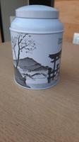Boîte à thé en métal illustration Japon