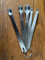 Lot de cuillères doseuses en inox